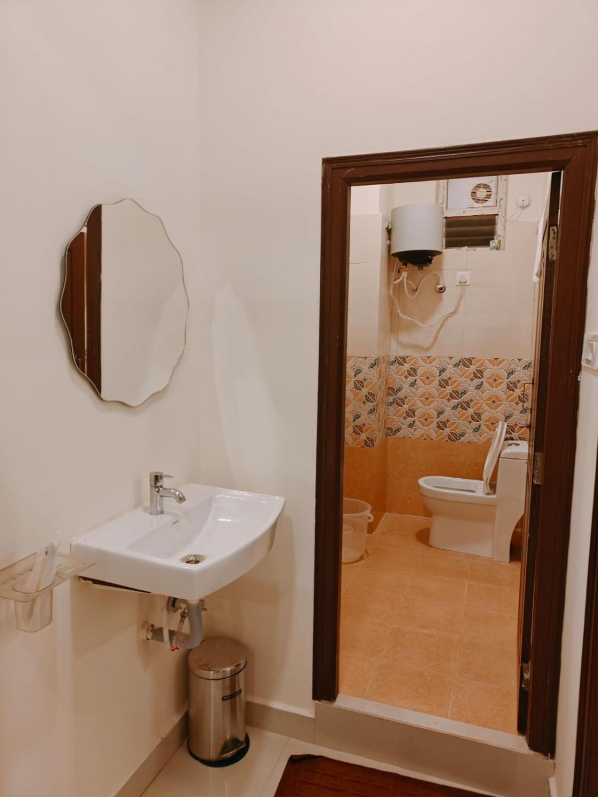 Hotel Urban Sleep Airport Zone 商沙巴 外观 照片